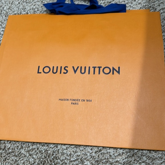 Medium LV Shopping bag - Picture 2 of 3